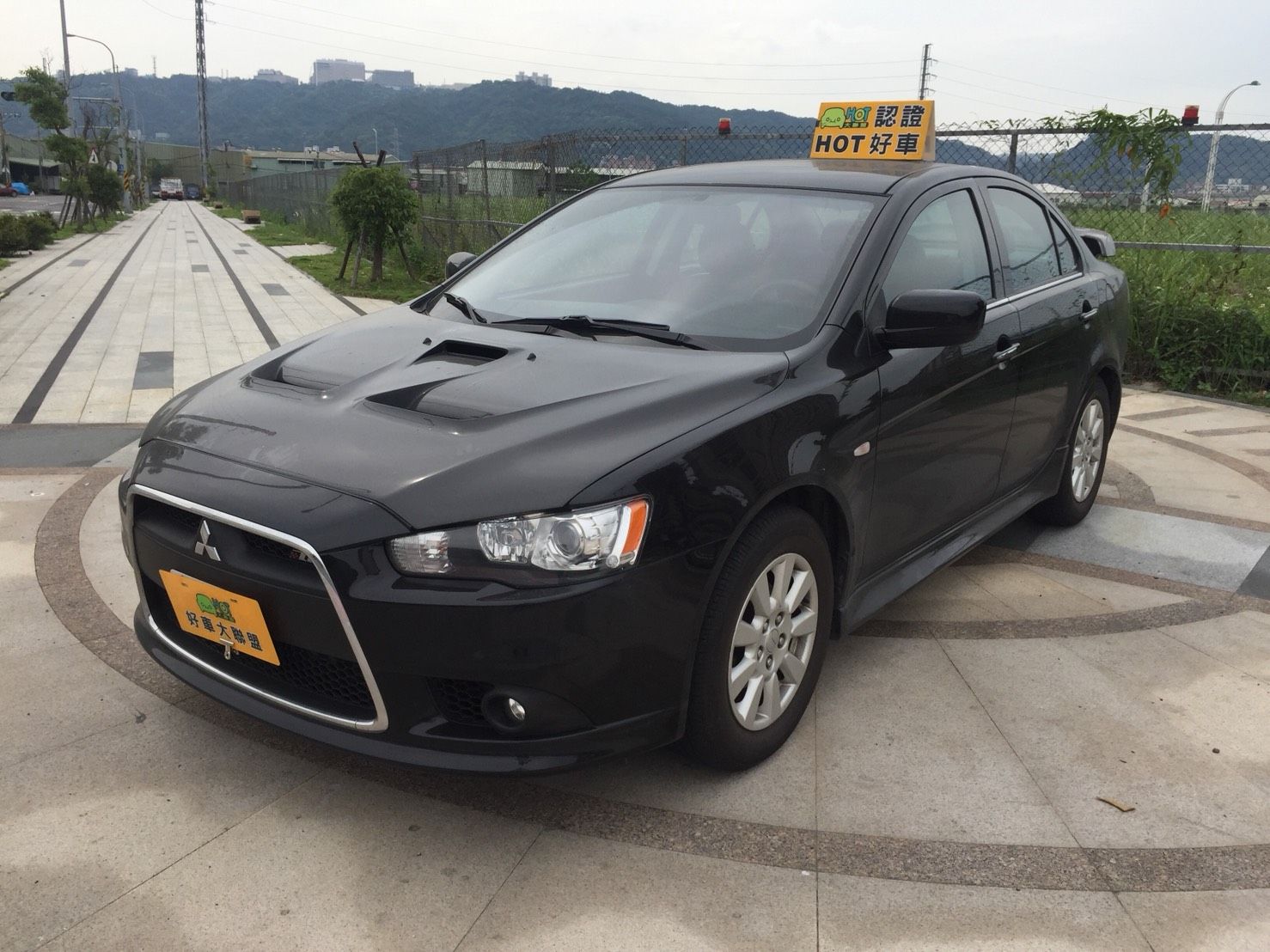 2012 Mitsubishi Lancer fortis