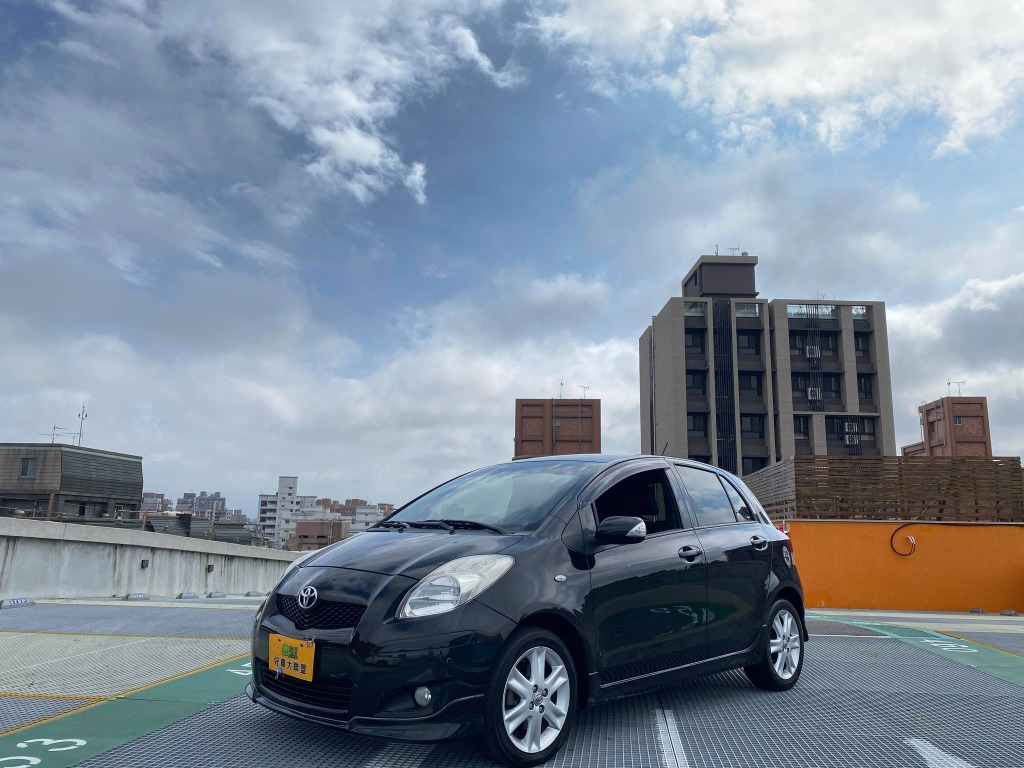2010 Toyota 豐田 Yaris