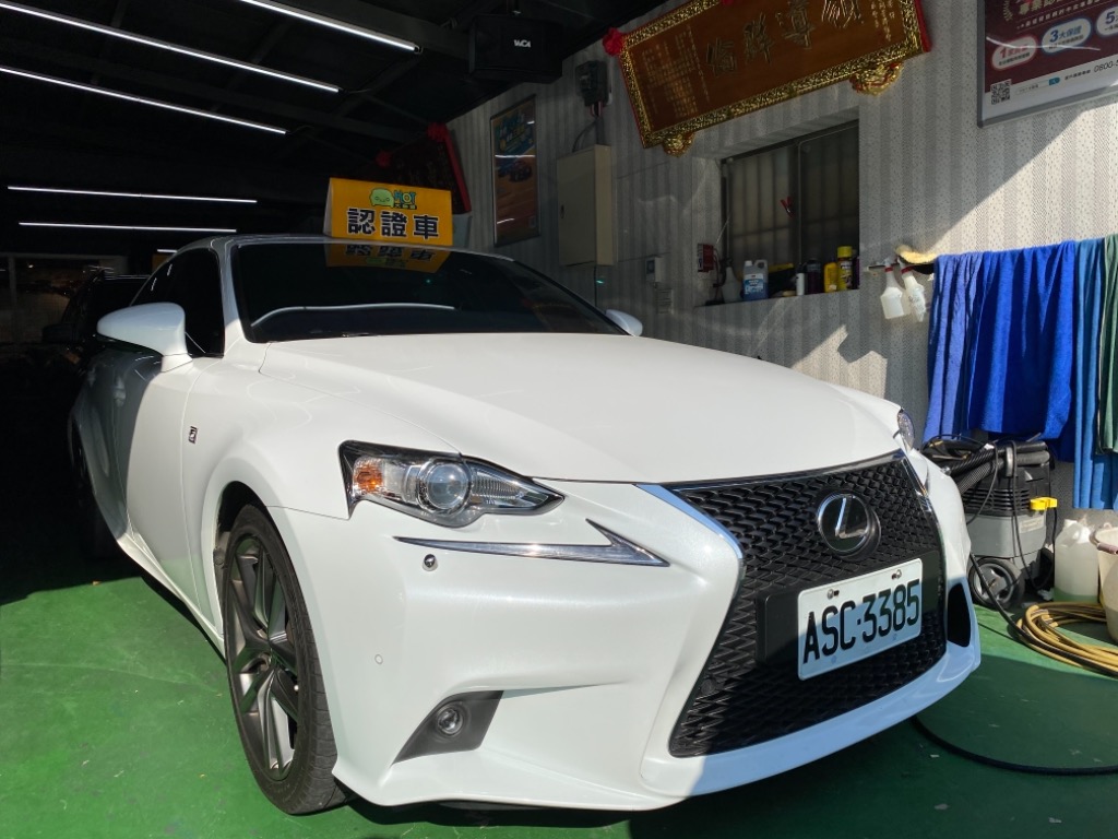 11 Lexus Is F 中古車 Yahoo奇摩汽車機車