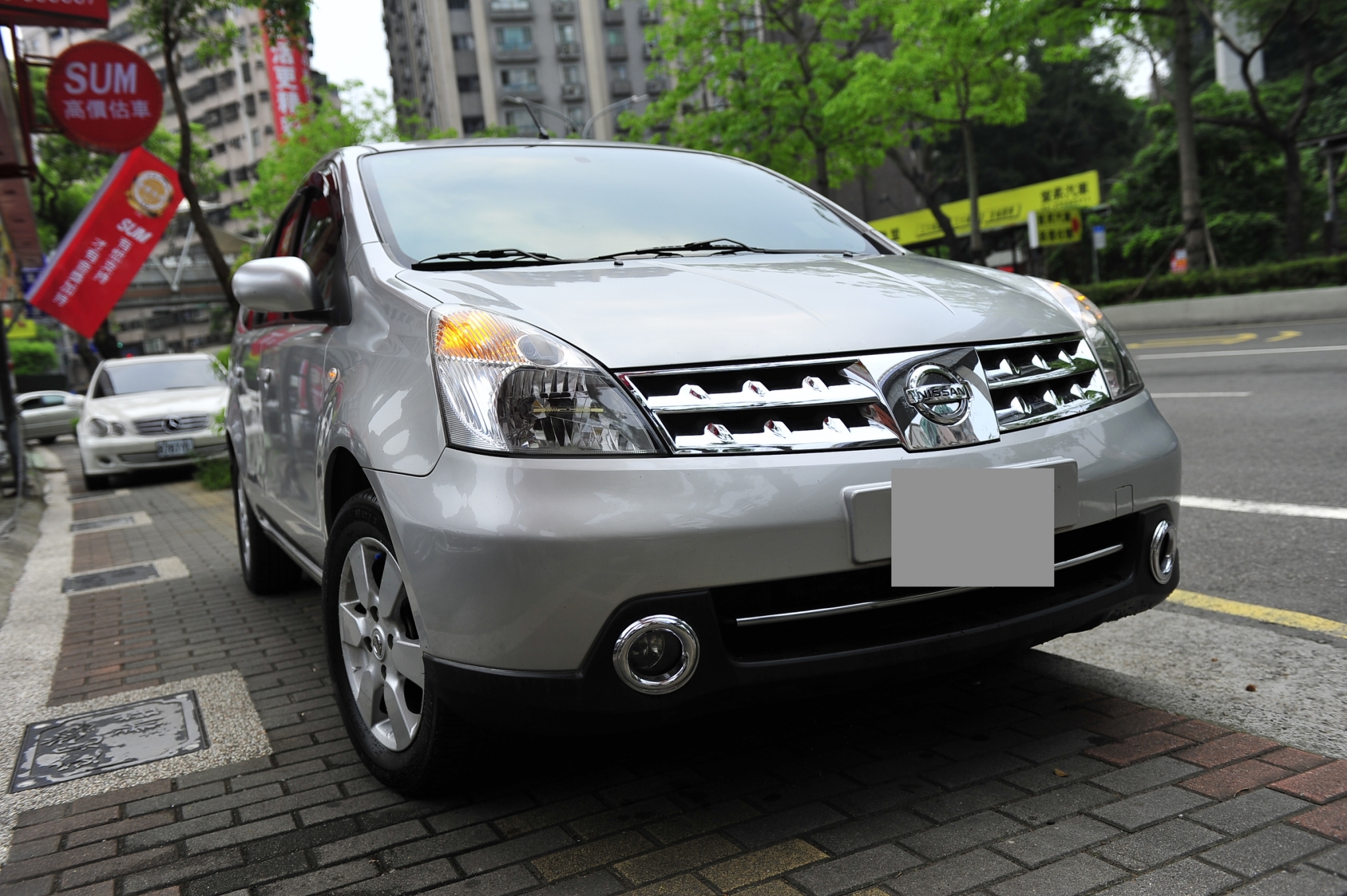 2011 Nissan Livina