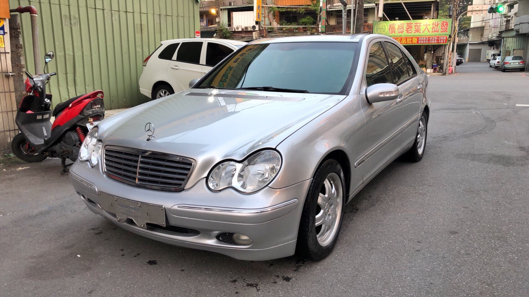 2005 M-benz Cls-class