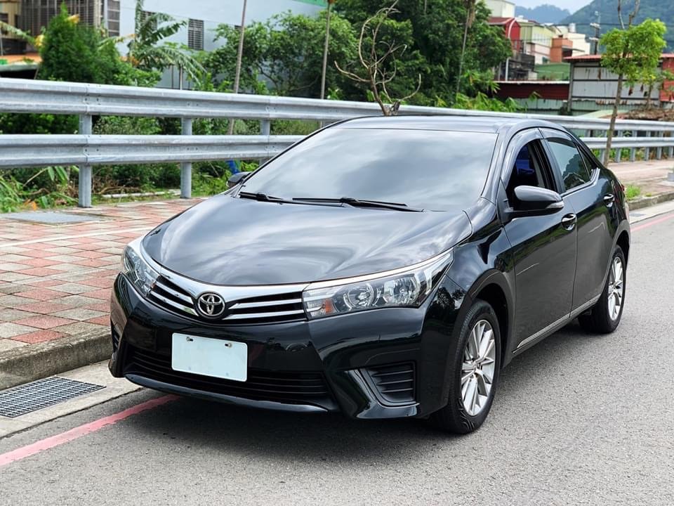 2015 Toyota 豐田 Corolla altis