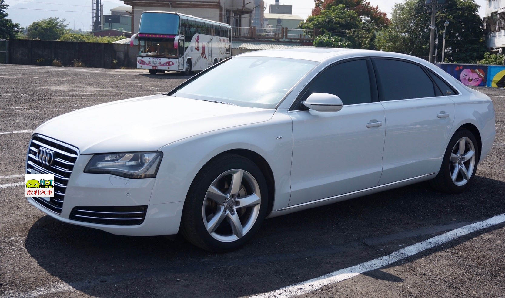 2012 Audi A8