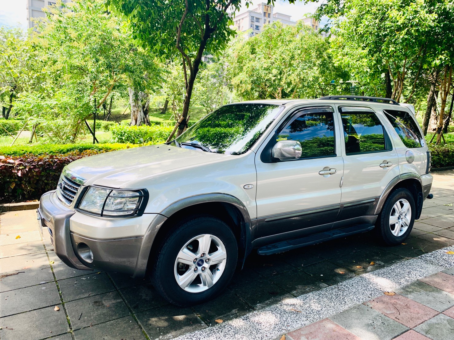2005 Ford 福特 Escape
