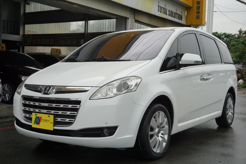 2011 Luxgen 7 mpv