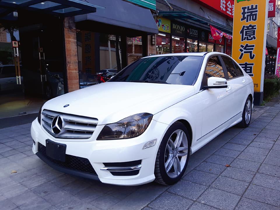 2013 M-benz C-class