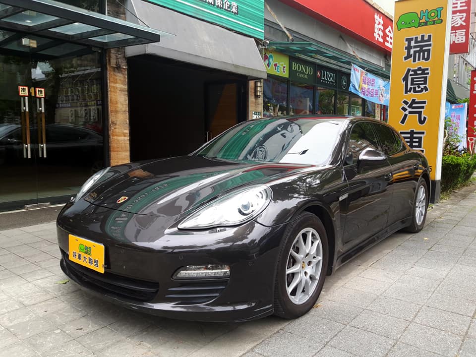 2010 Porsche Panamera