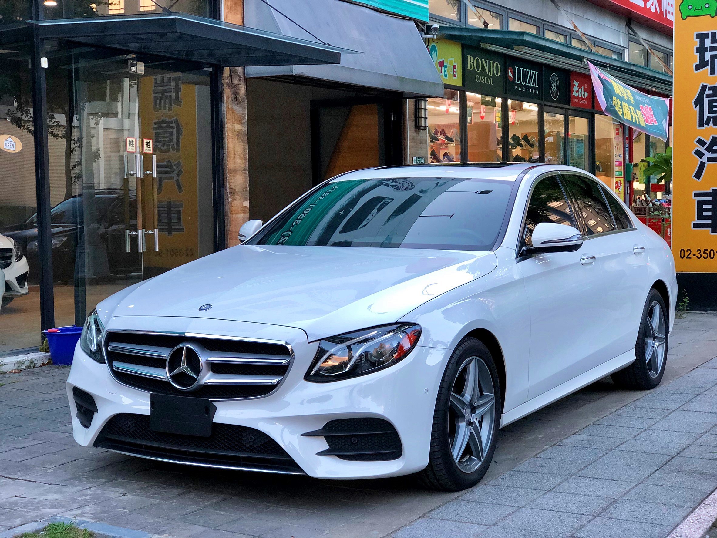 2016 M-Benz 賓士 E-class