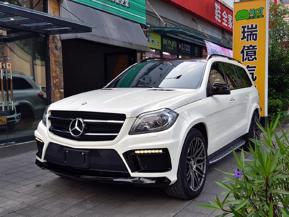 2013 M-Benz 賓士 Gl-class