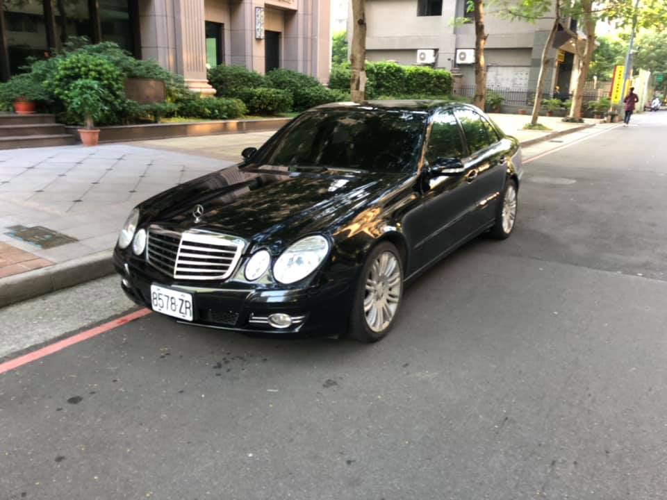 2007 M-benz E-class