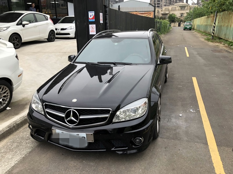 2009 M-Benz 賓士 C-class estate