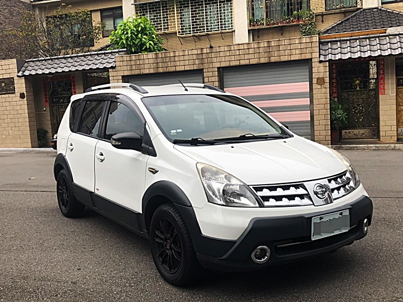 2013 Nissan 日產 Livina
