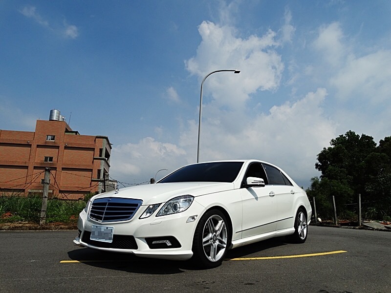 2011 M-Benz 賓士 E-class