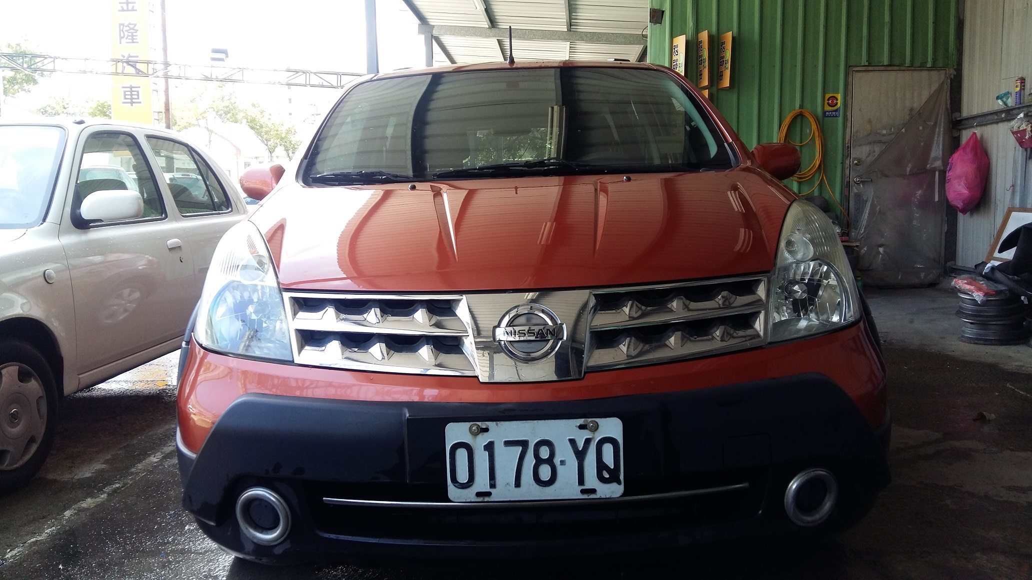 2010 Nissan 日產 Livina
