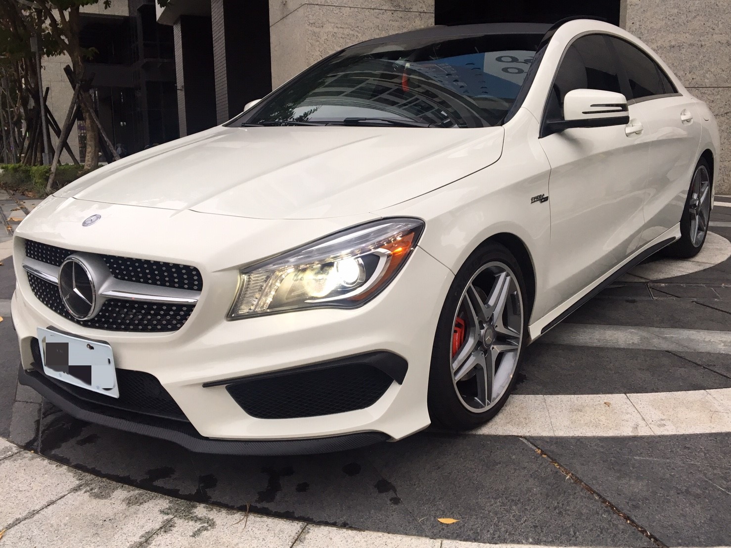 2014 M-benz Cla-class