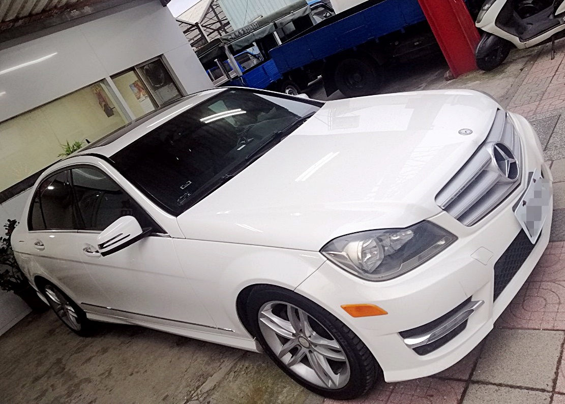 2012 M-Benz 賓士 C-class