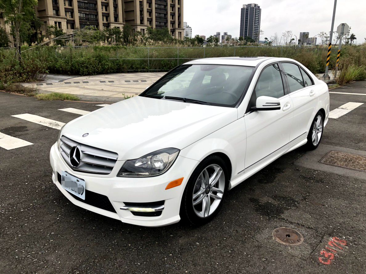 2012 M-benz C-class