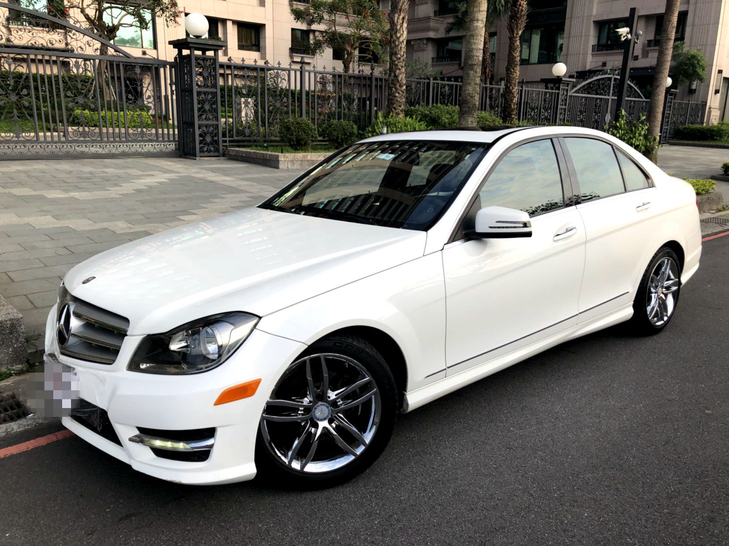 2013 M-benz C-class