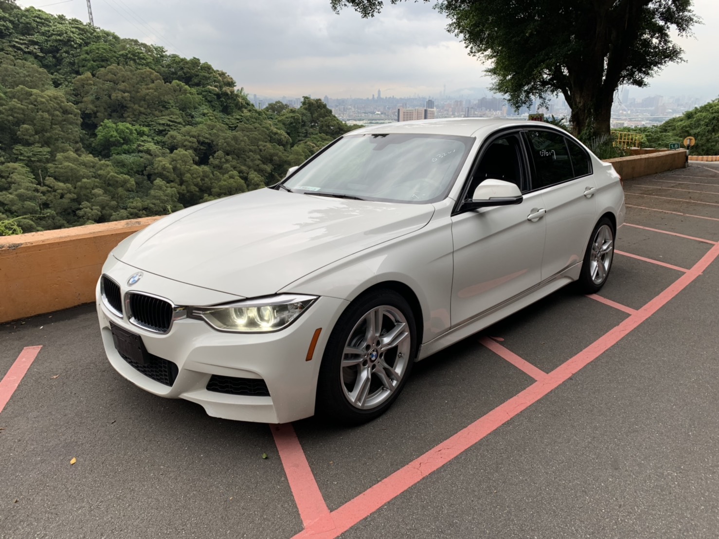 2013 BMW 寶馬 3-series sedan