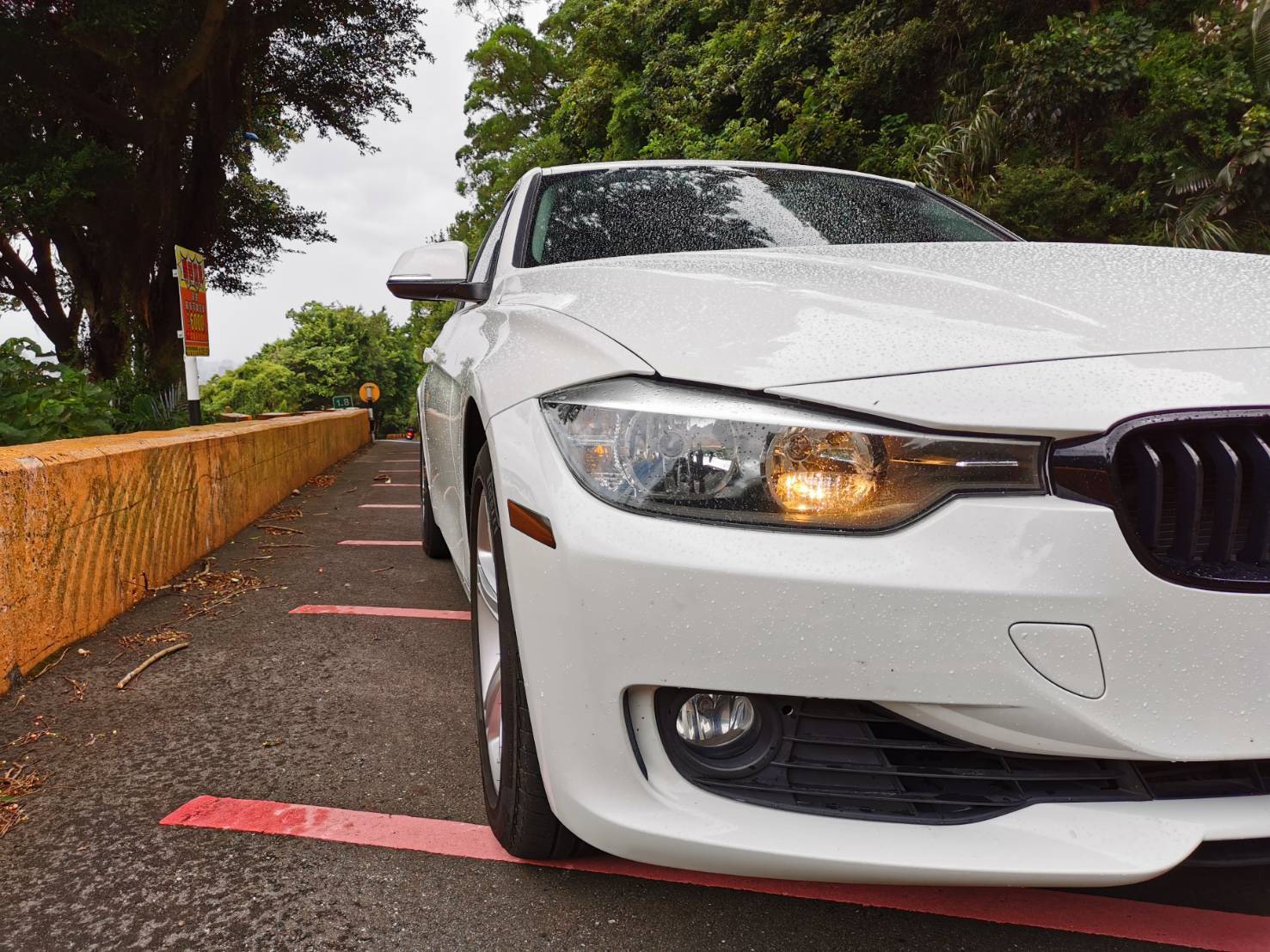 2013 BMW 寶馬 3-series sedan