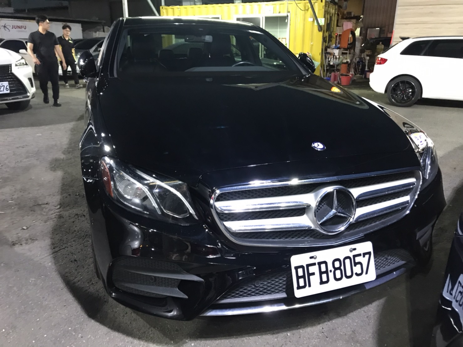 2016 M-Benz 賓士 E-class