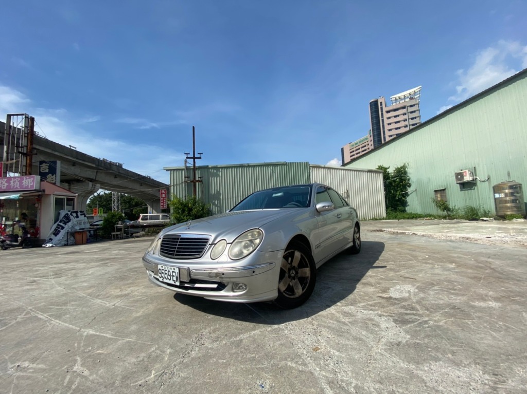 2002 M-Benz 賓士 E-class