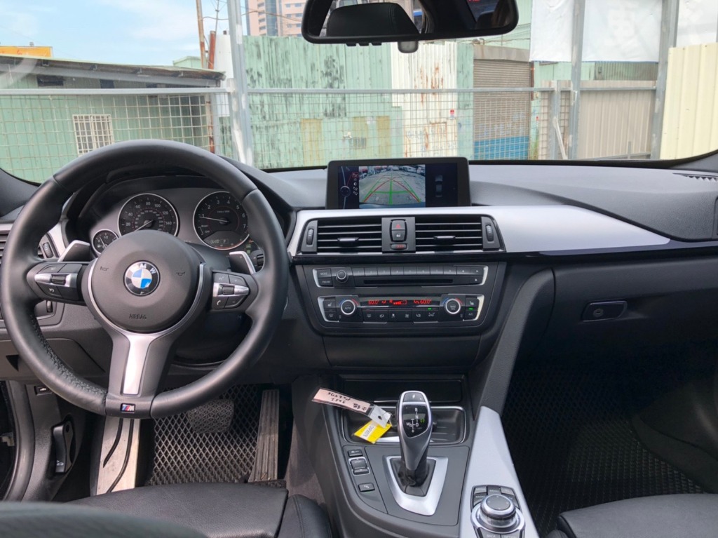 2013 BMW 寶馬 3-series sedan