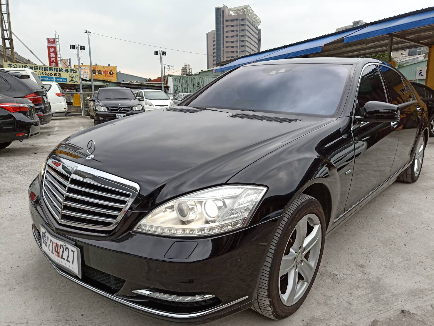 2010 M-benz S-class