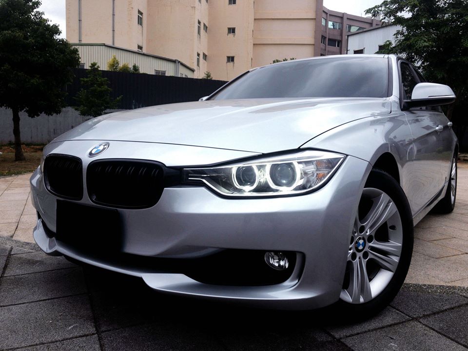 2012 BMW 寶馬 3 series sedan