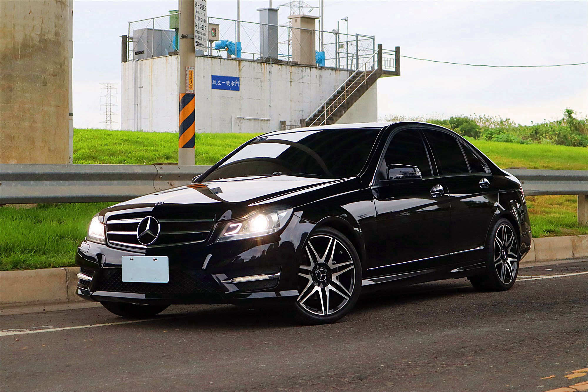 2012 M-Benz 賓士 C-class