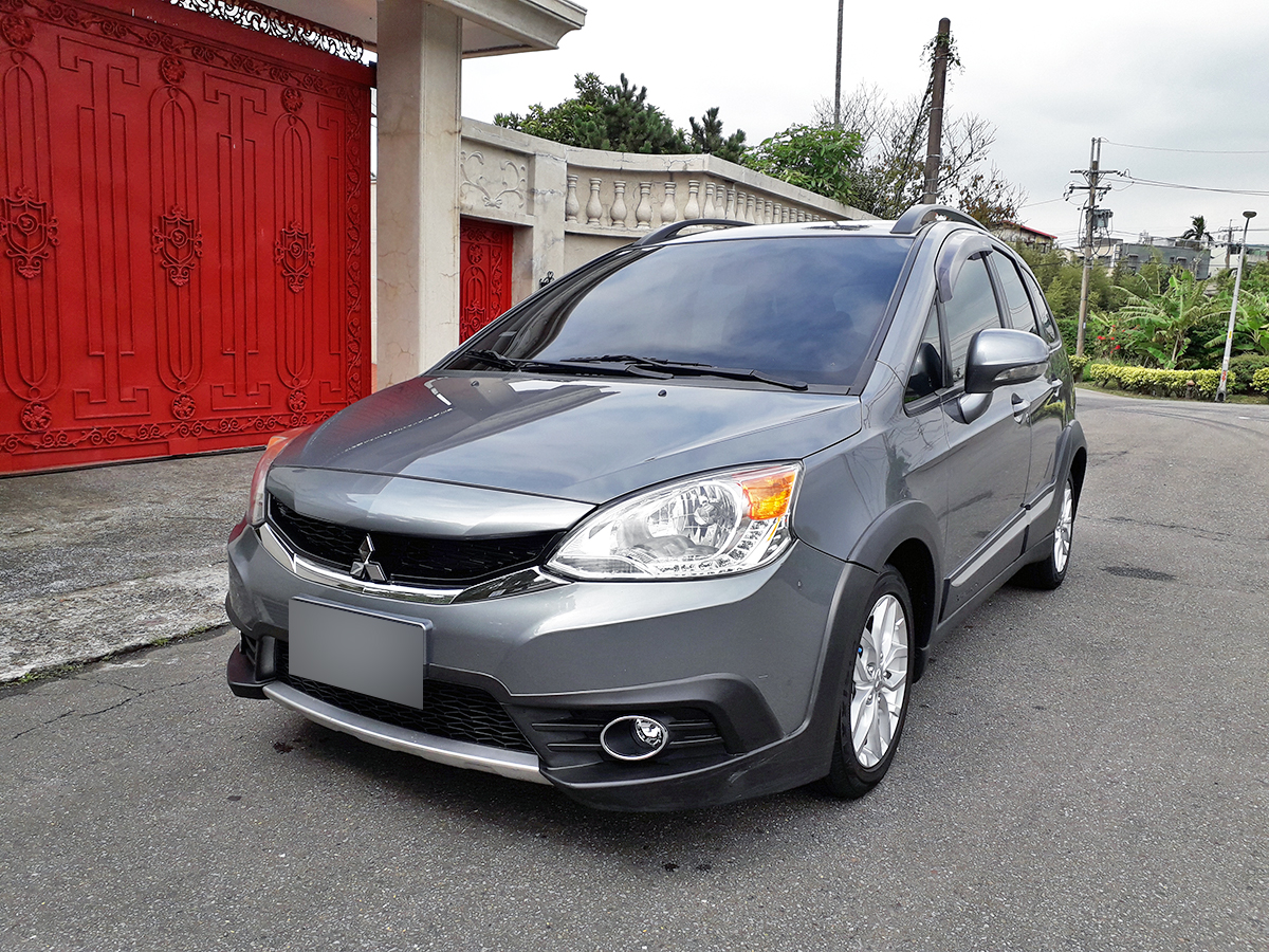 2015 Mitsubishi 三菱 Colt plus
