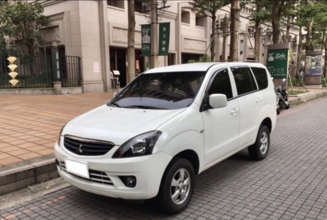 2012 Mitsubishi 三菱 Zinger