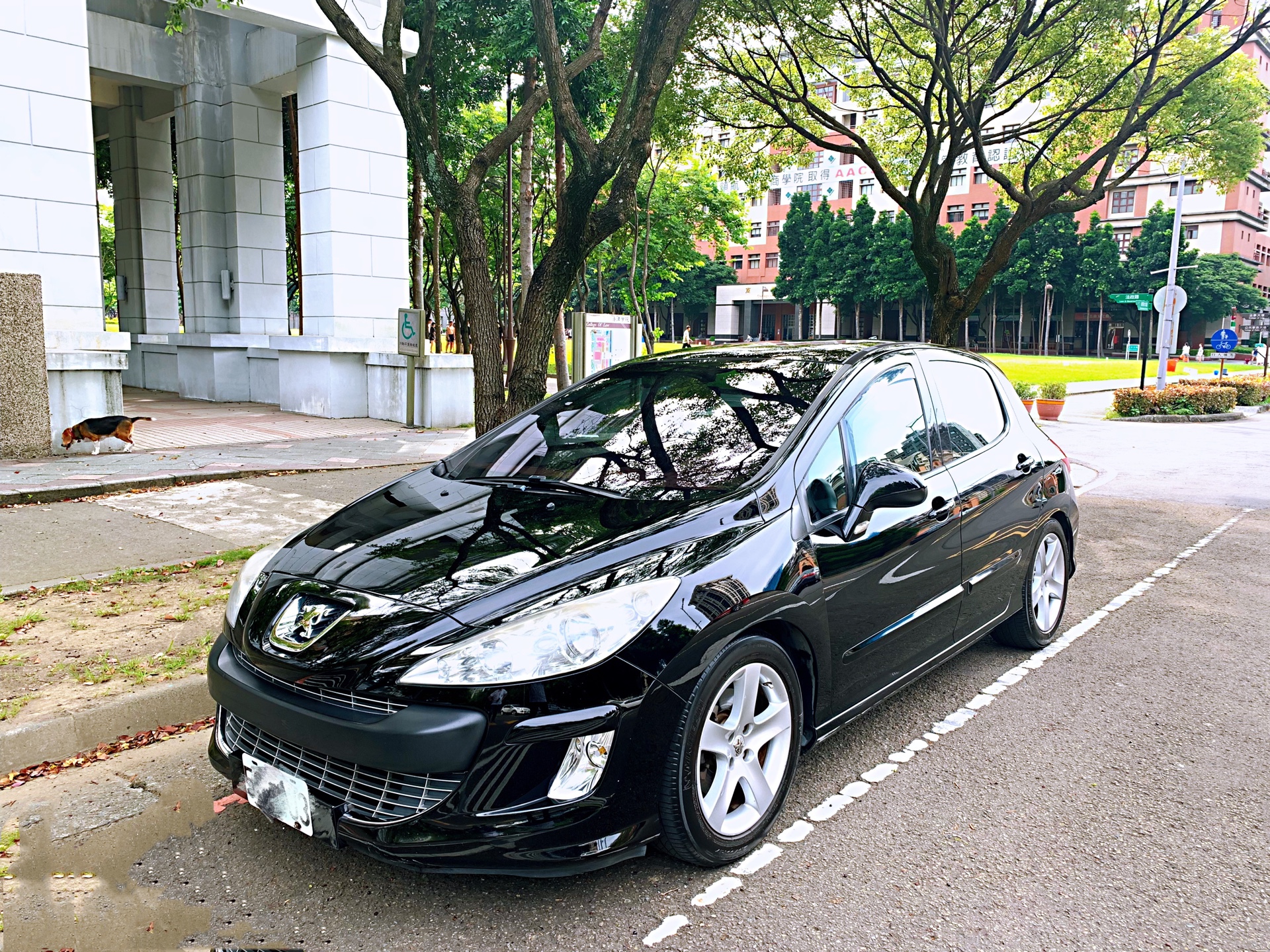 2011 Peugeot 寶獅 308