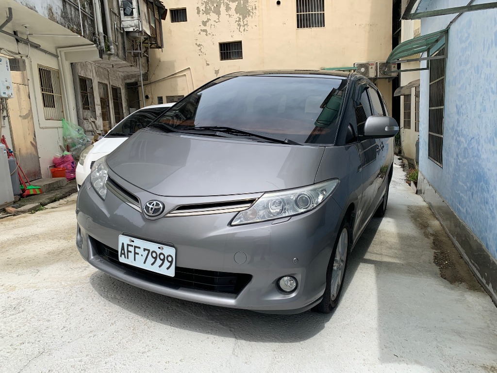 2013 Toyota 豐田 Previa