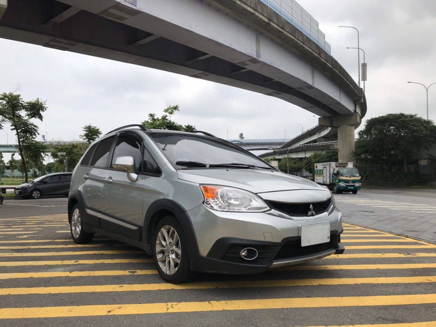 2015 Mitsubishi 三菱 Colt plus