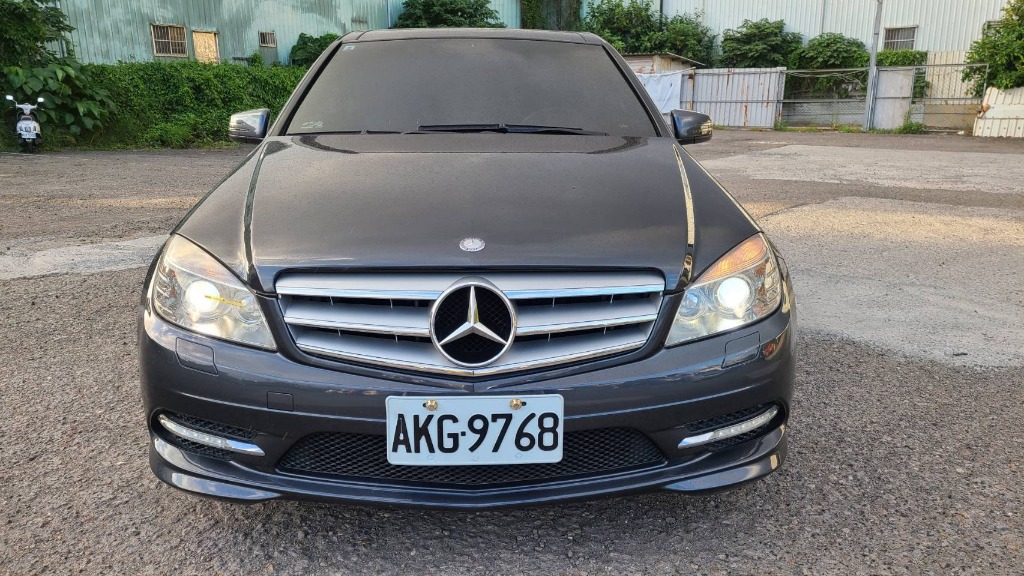 2011 M-Benz 賓士 C-class