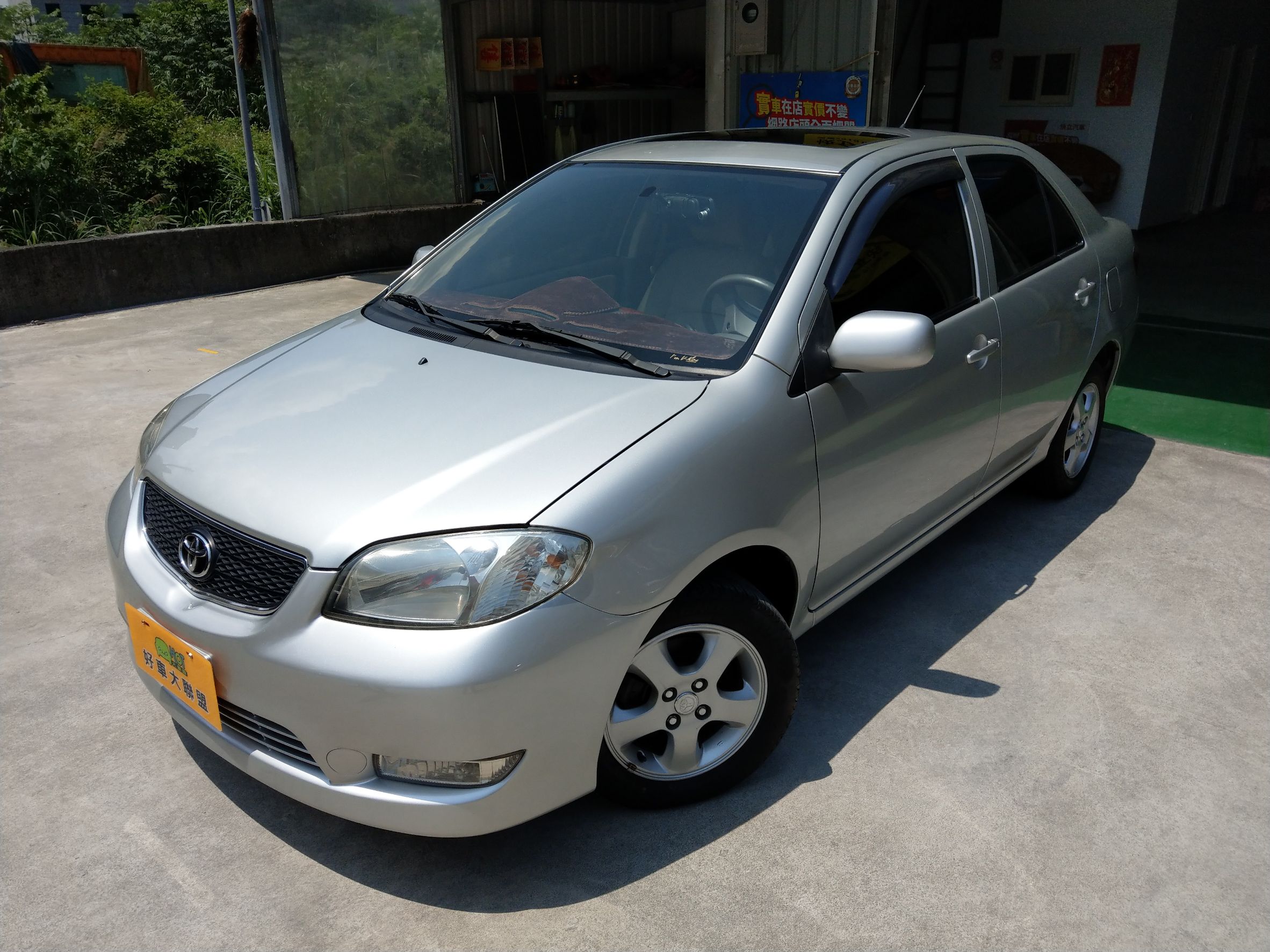 2004 Toyota Vios