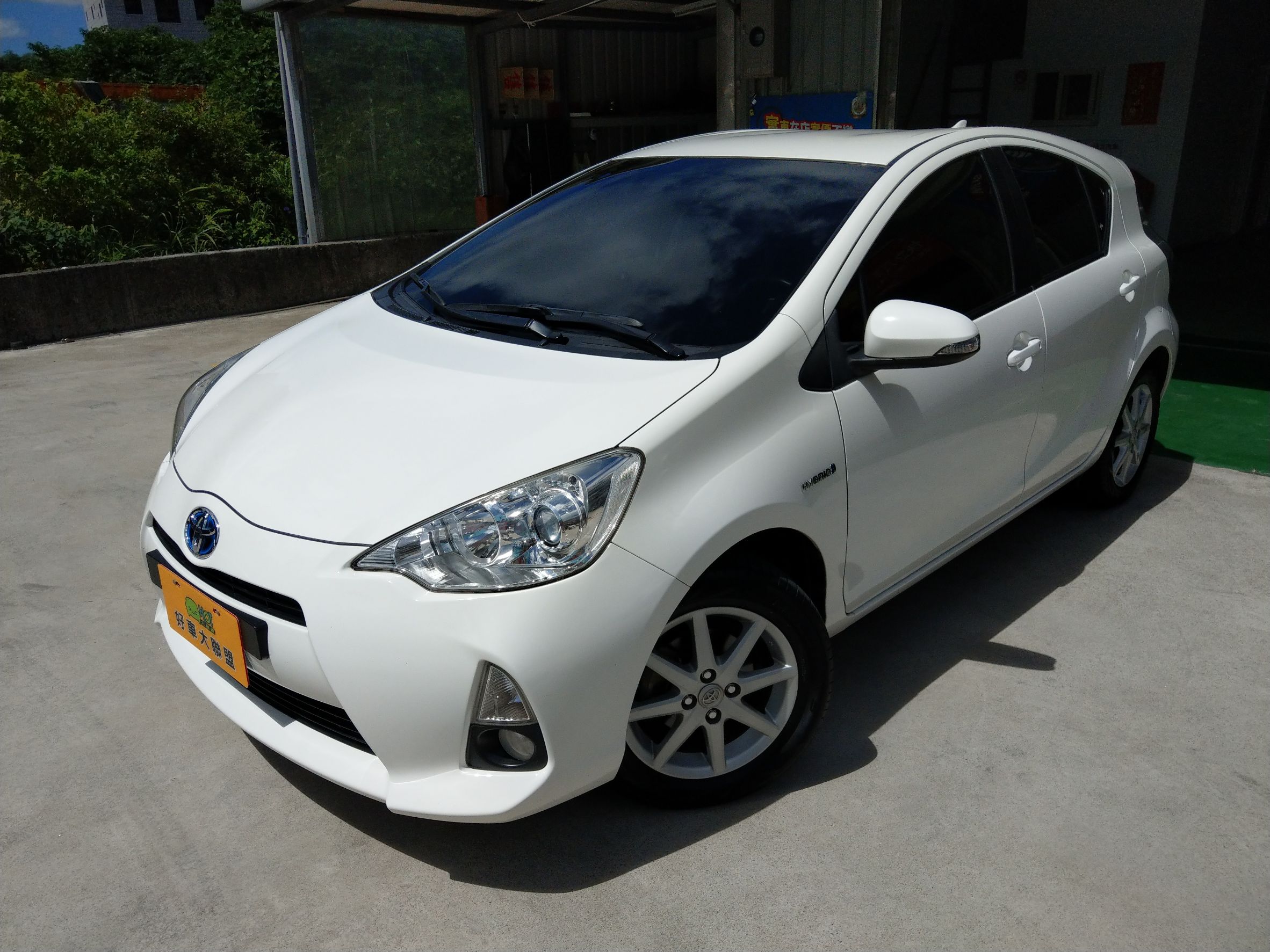 2014 Toyota 豐田 Prius c