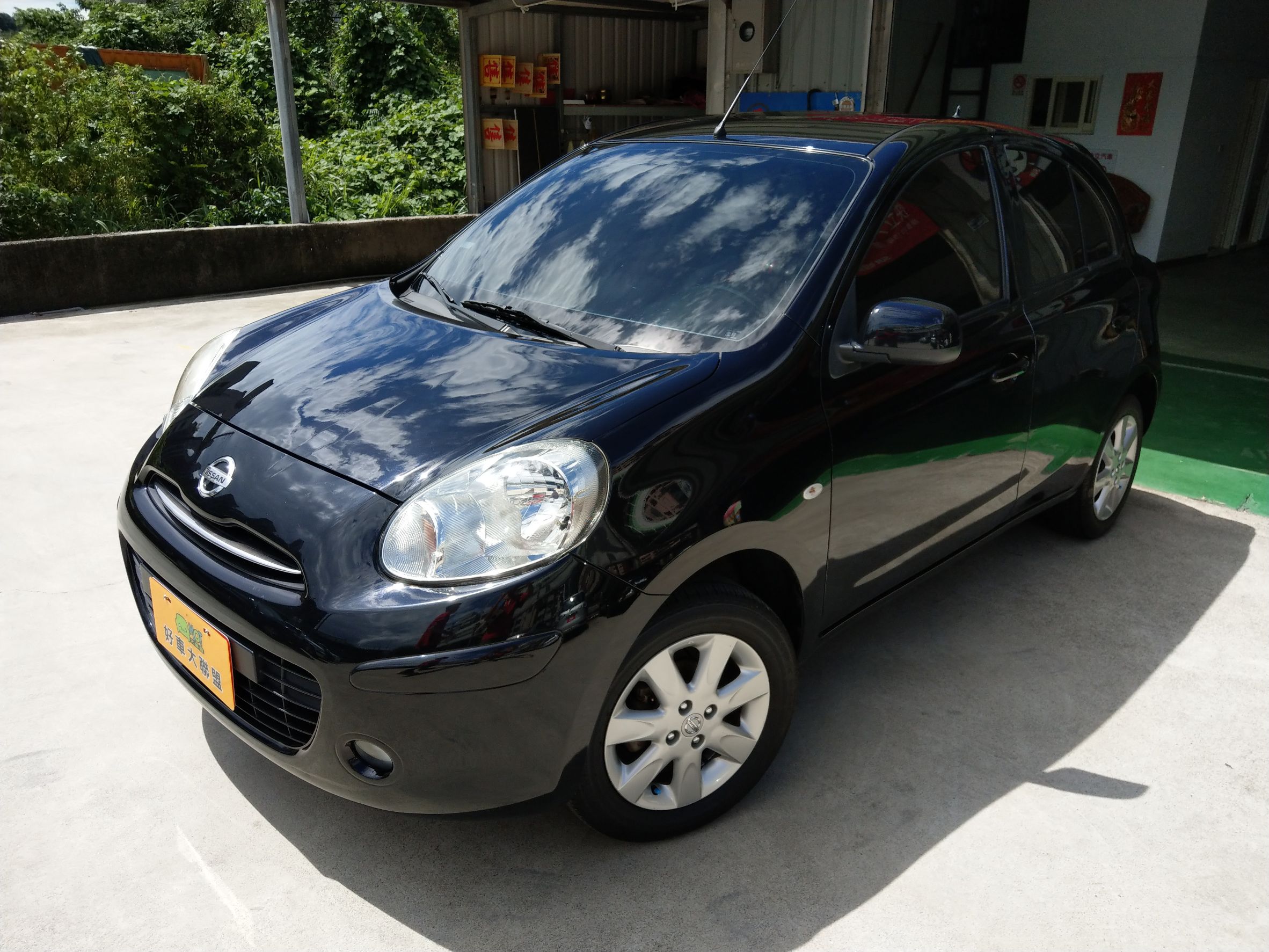 2013 Nissan 日產 March