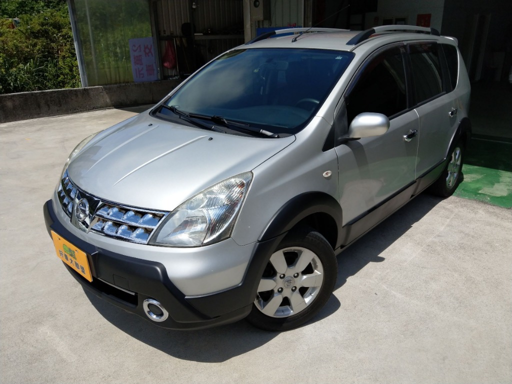 2011 Nissan 日產 Livina