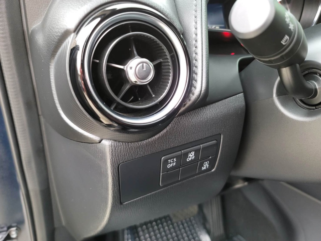 Hot大聯盟 Mazda Cx 3 捷立嚴選 新古車19式 旗艦型 星燦藍 僅跑四萬 原鈑件 全速域跟車 全車滿配 Hot大聯盟 Mazda Cx 3 捷立嚴選 新古車19式 旗艦型 星燦藍 僅跑四萬 原鈑件 全速域跟車 全車滿配