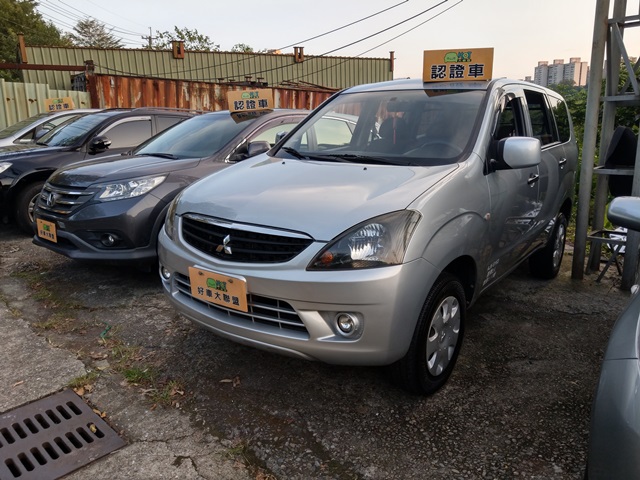 2011 Mitsubishi 三菱 Zinger