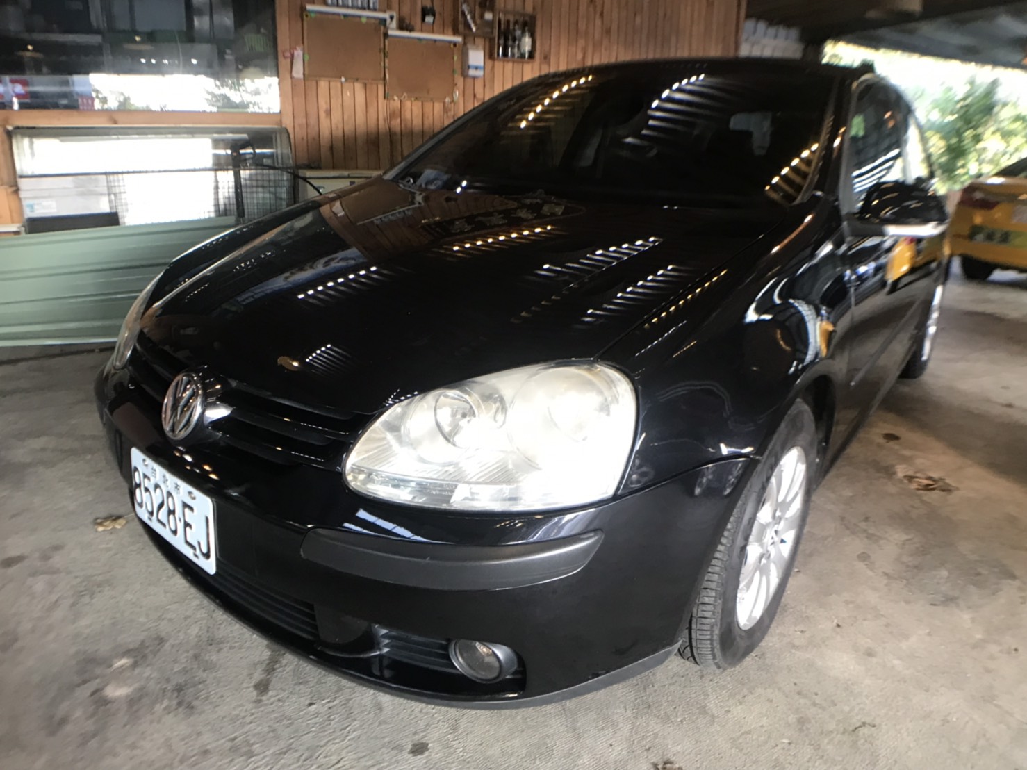2005 Volkswagen Golf