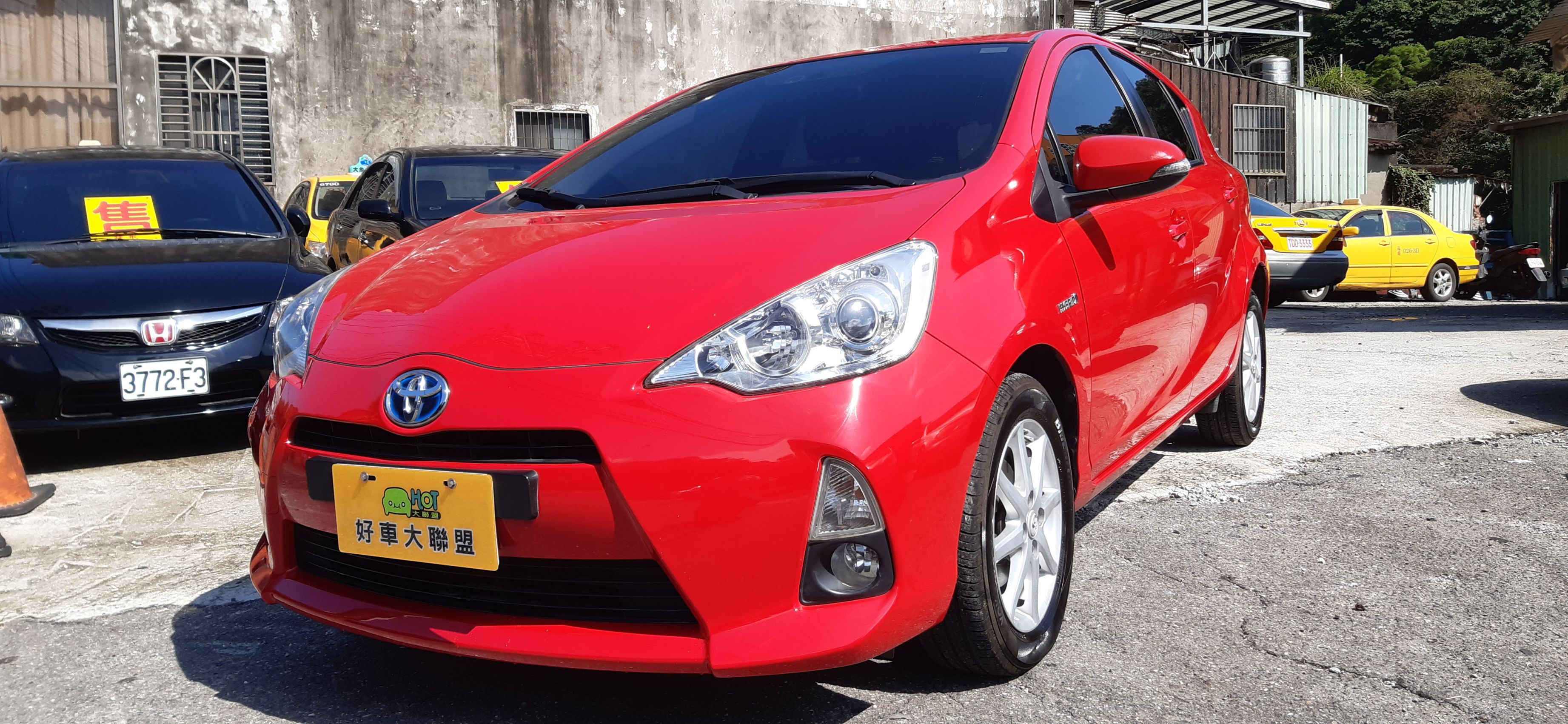 2014 Toyota 豐田 Prius c