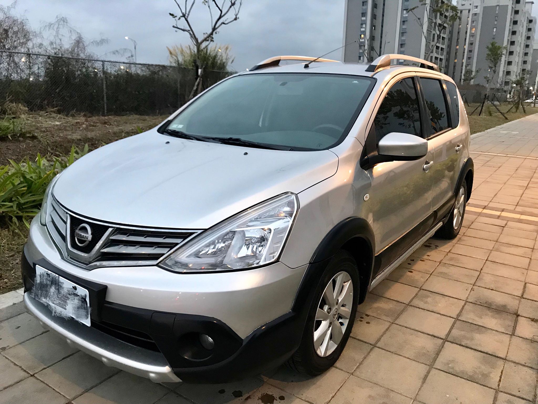 2016 Nissan Livina