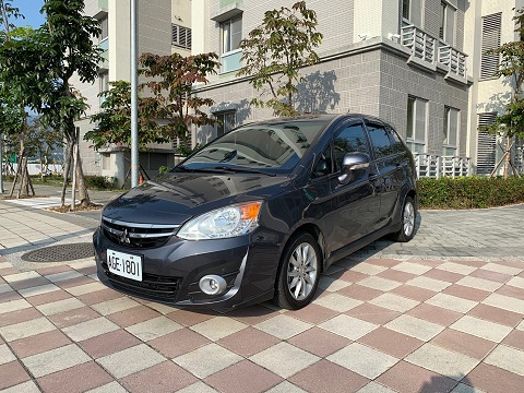 2014 Mitsubishi Colt plus