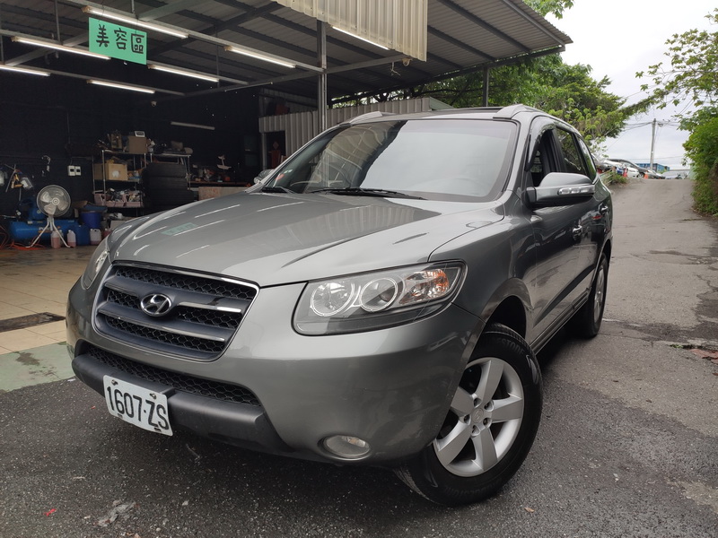 2010 Hyundai 現代 Santa fe