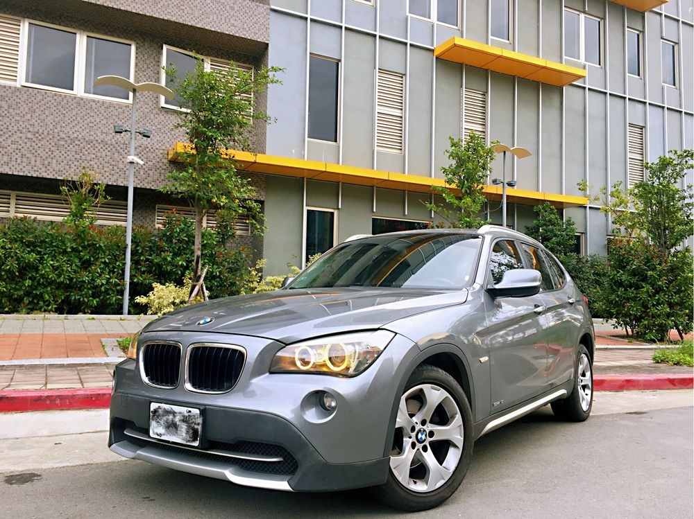 Hot大聯盟 Bmw X1 一手車低里程原鈑件cuv 全額貸低利率