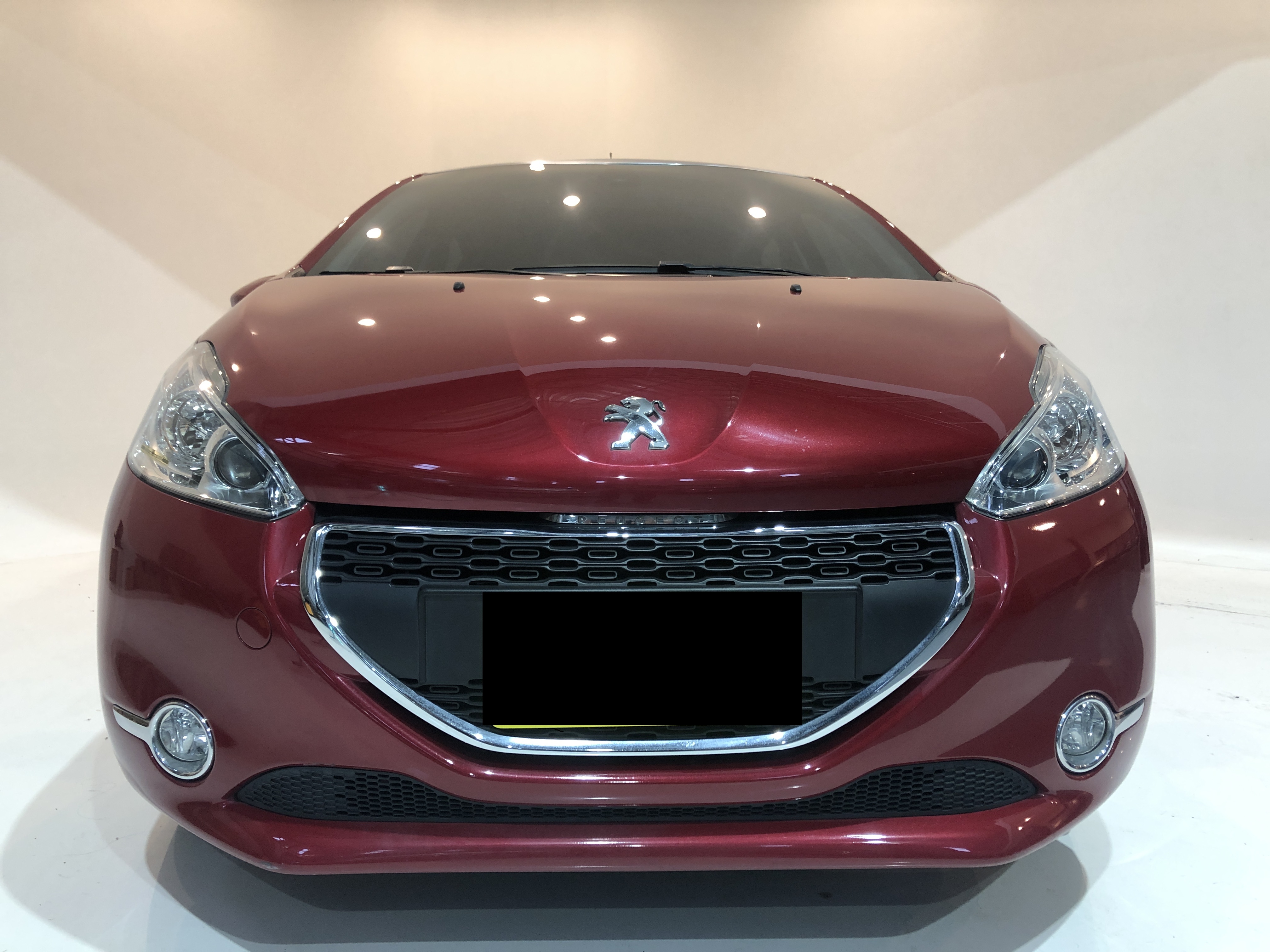 2015 Peugeot 寶獅 208