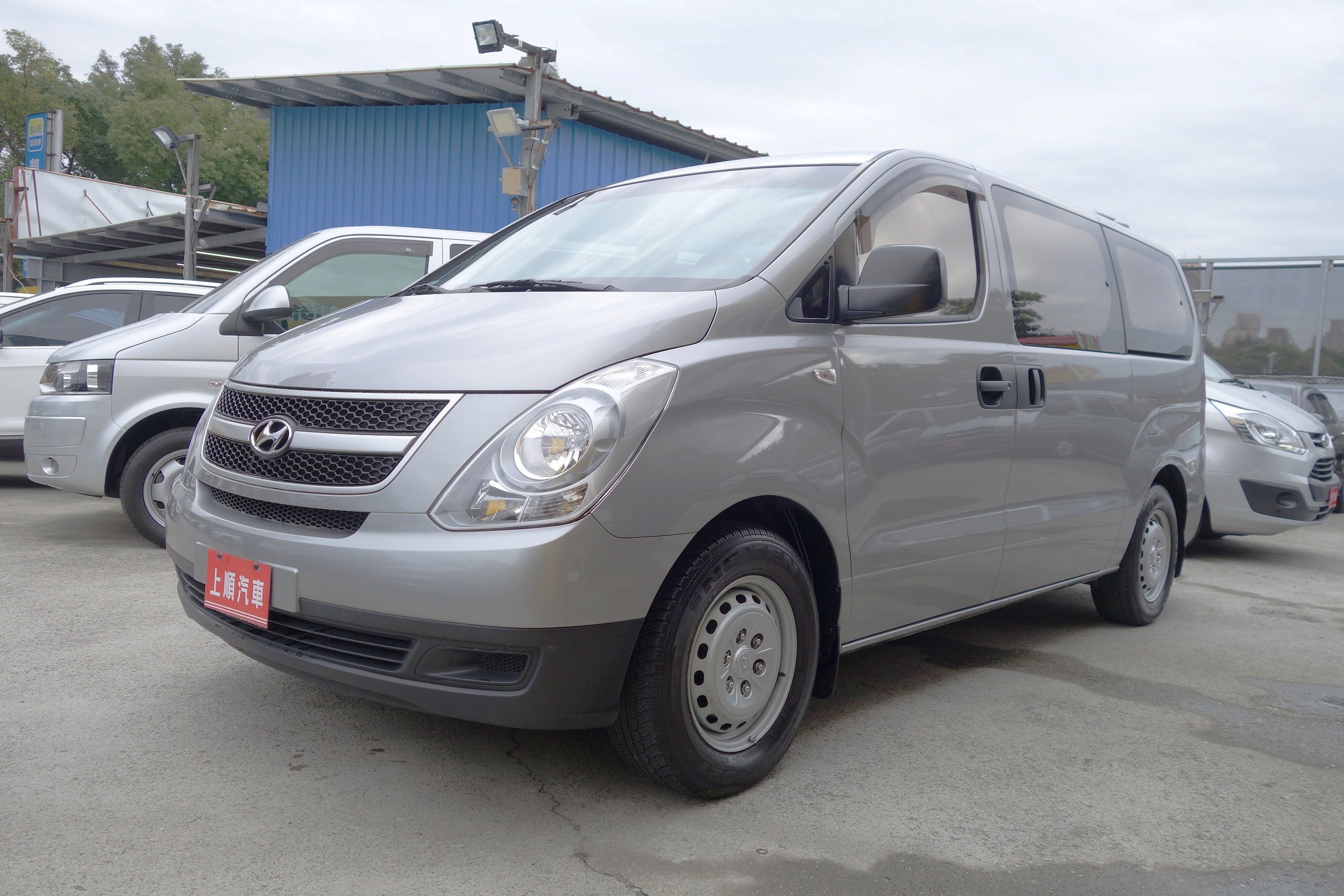 2015 Hyundai Grand starex